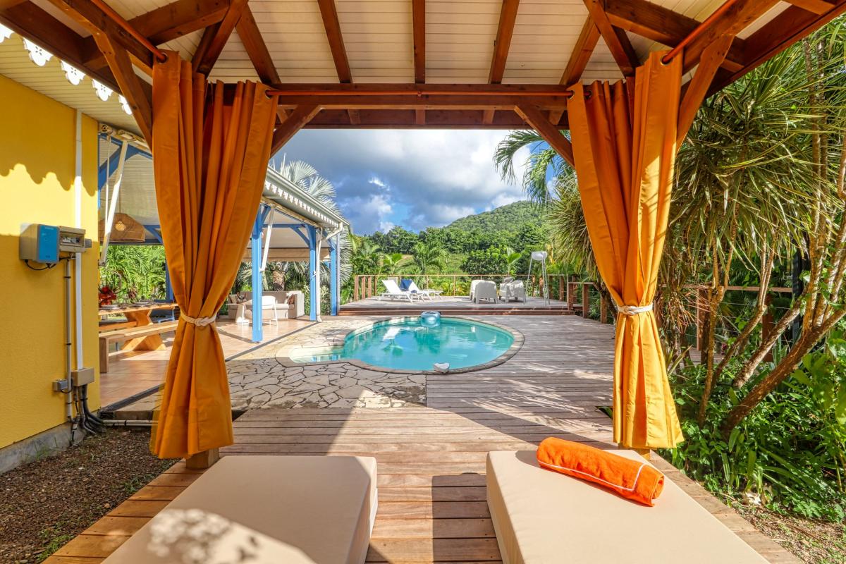 Location villa Martinique Vue piscine Location villa Martinique Vue piscine